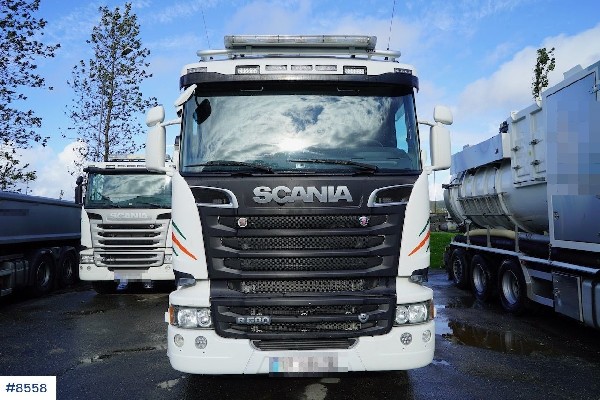 Camion benne Scania