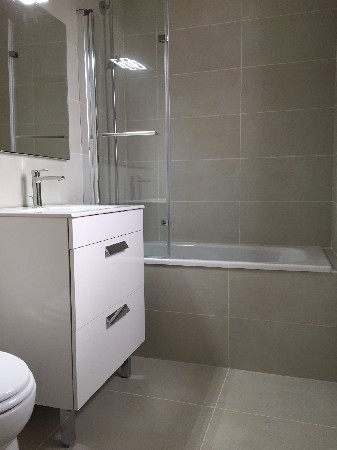 Rénovation d'une salle de bain.<br />
Chantier effectué à Chantilly 60500